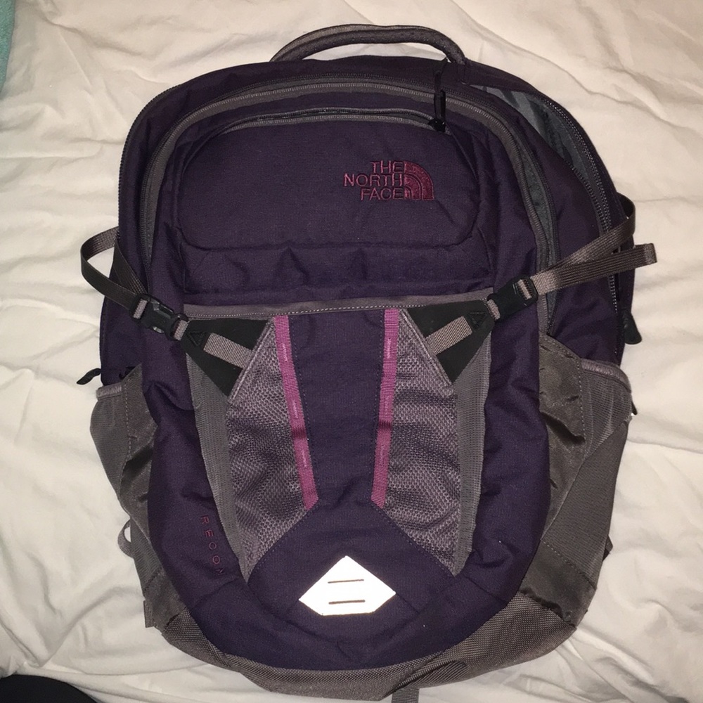 Women’s north face recon backpack